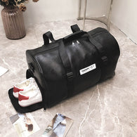 2019 Women men Unisex Travel bag Luggage Handbag High Quality Shoulder bag Couple Crossbody Totes Short Trip Bag duffel Package